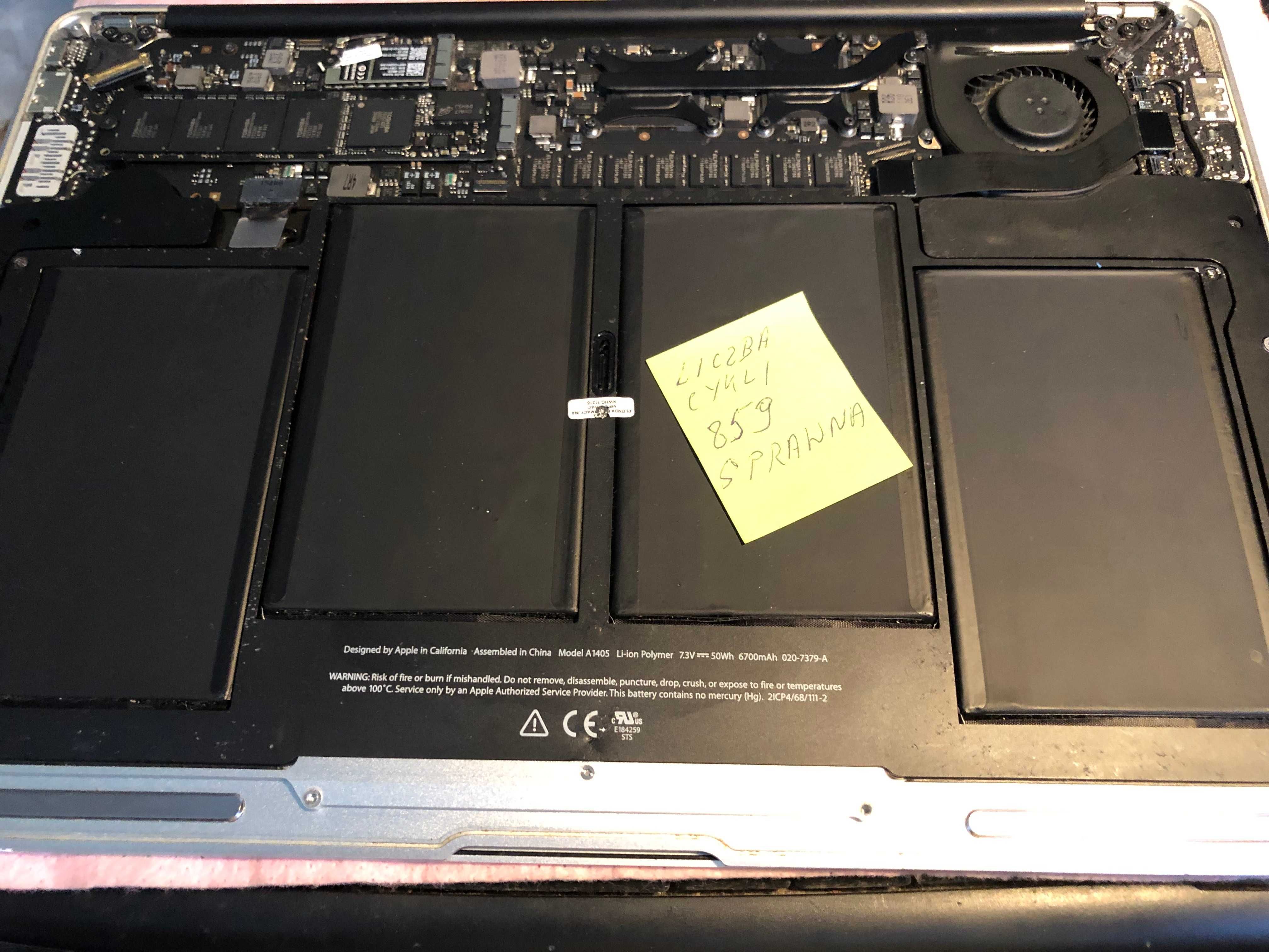 Apple Macbook AIR A1369 13,3"  NVIDIA 320M 2GB/128GB SSD zasilacz
