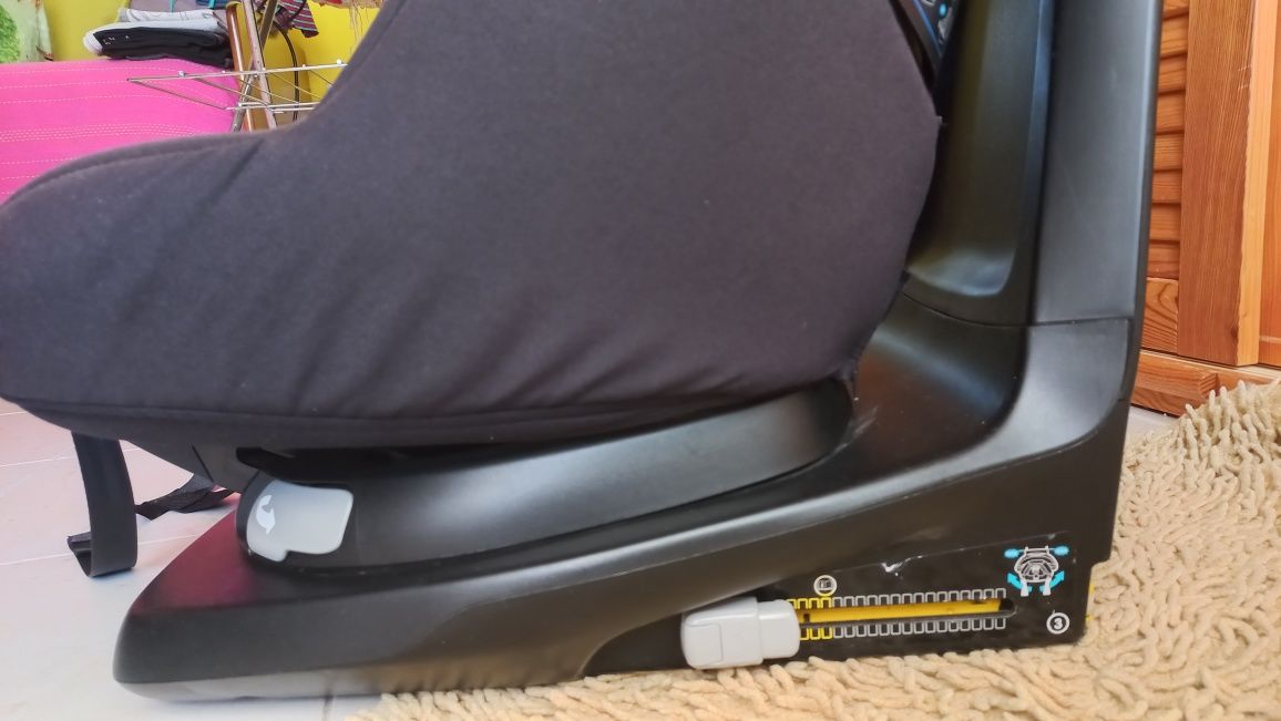 Cadeira auto rotativa bebe confort