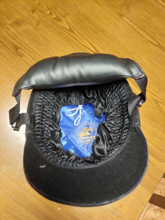 Capacete de equitação