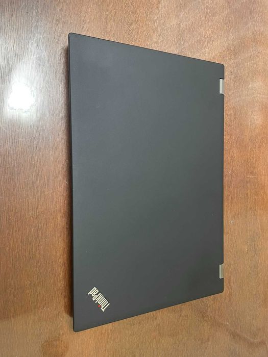 Ноутбук 15" FHD IPS Lenovo Thinkpad P52 (Xeon E-2176M/16/256/P2000)