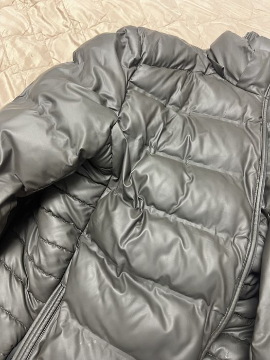 Чоловічий пуховик