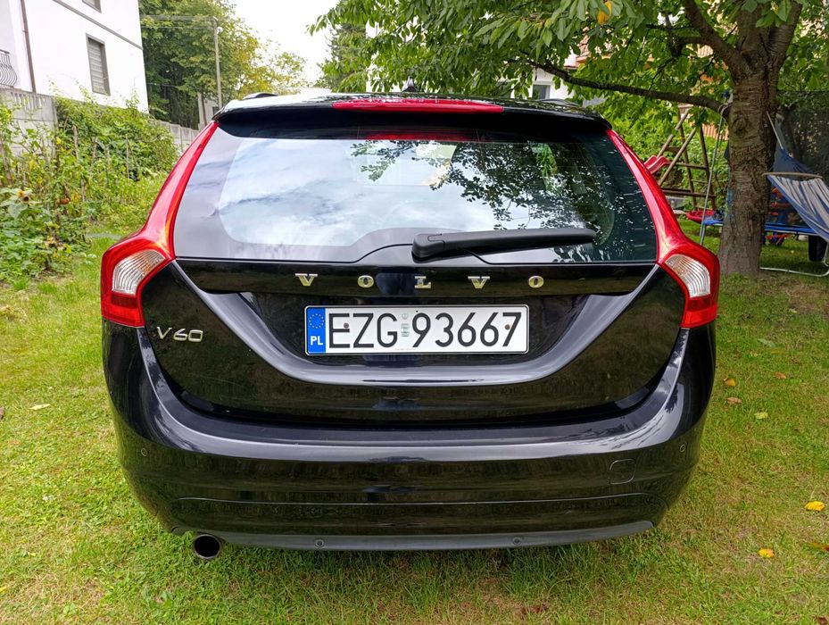 Volvo D2 V60 1.6 Momentum ECO