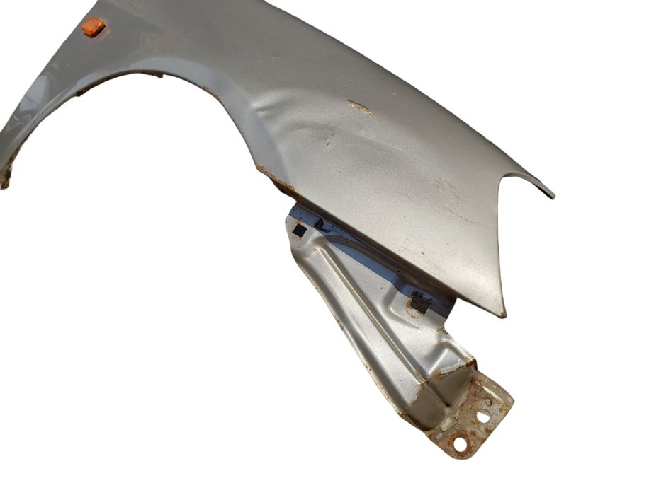 Крыло переднее правое (вмятины) Honda Civic VII 1.4 разборка