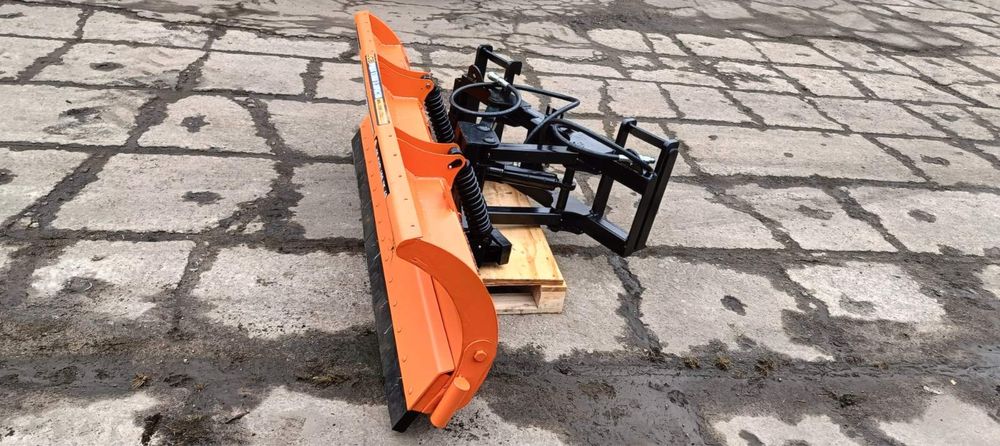 Відвал для сніну на bobcat