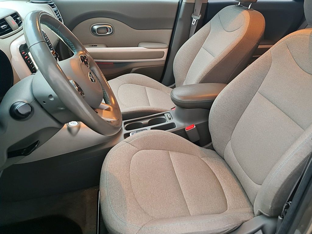 KIA E-SOUL ELÉTRICO 2018 Nacional Garantia Oficial 10/2025