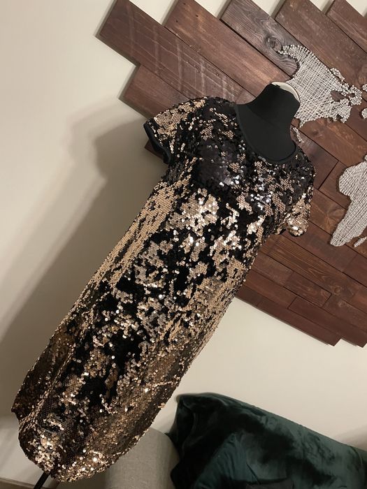 Sukienka cekinowa sylwestrowa zlota Nowa z metką rozmiar XS