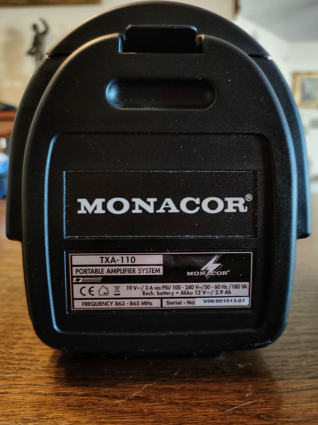 Głośnik przenośny Monacor TXA-110 + mikrofon TXA-100HT oraz TXA-100HSE
