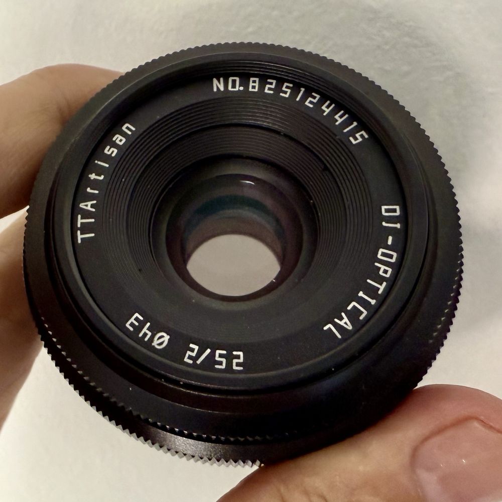 Lente TTArtisan 25mmf2 p/Fuji X