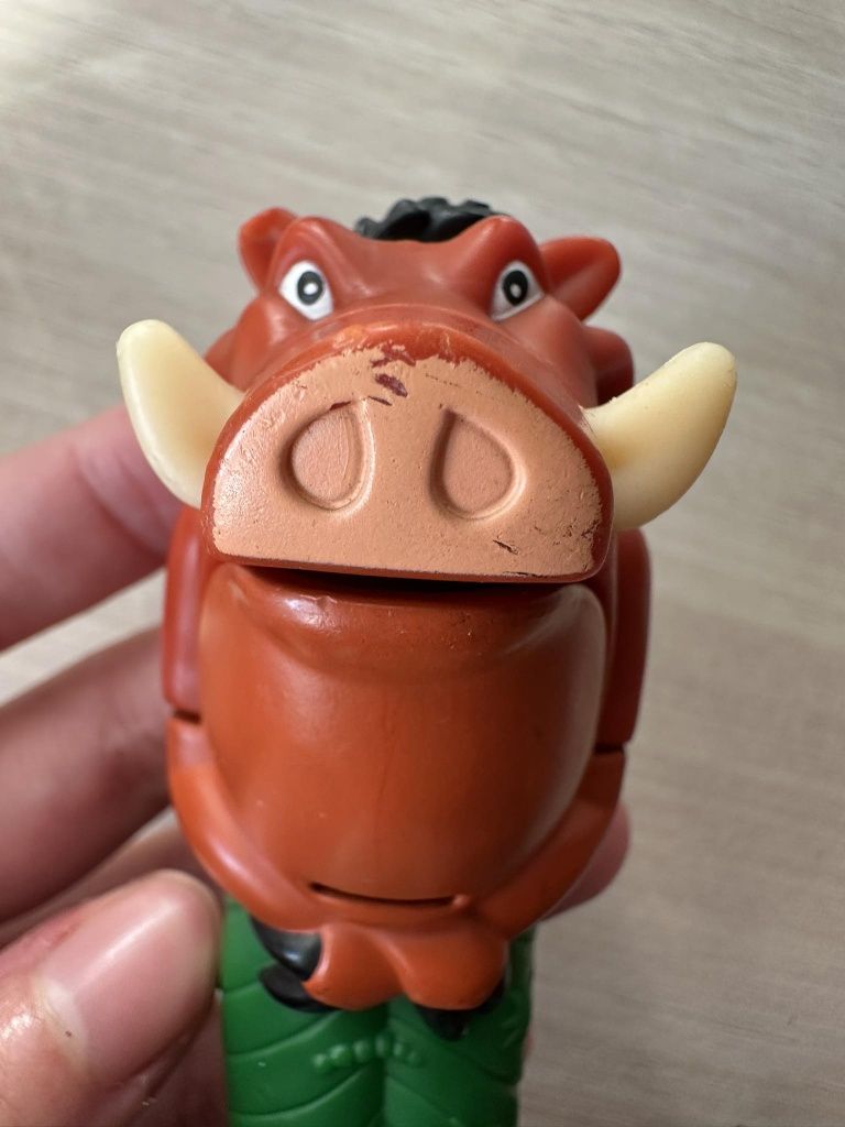 bonecos disney rei leao lion king timon pumba pvc livros bd McDonalds