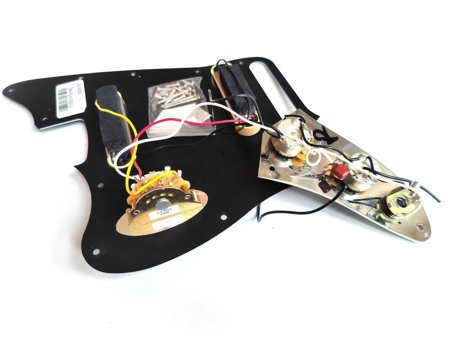 Новий 2025 Fender Player II Jaguar Series LOADED PICKGUARD Alnico II V
