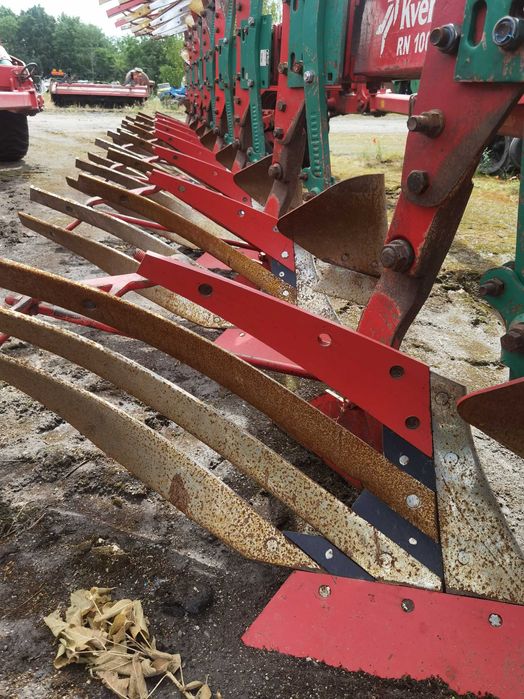 Продаються Плуги KVERNELAND RN 100