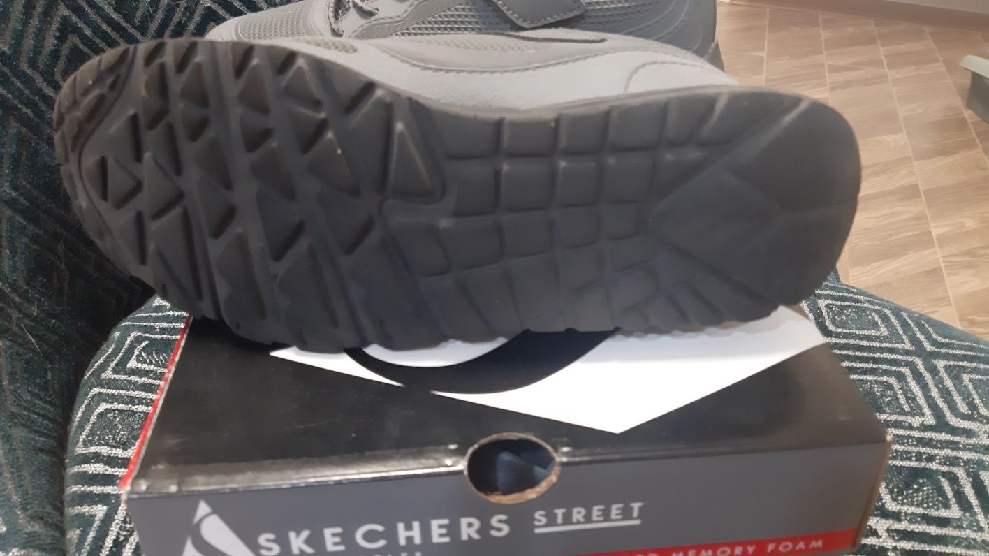 Кросівки Skechers 36 розмір