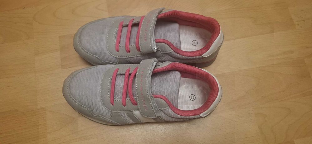 Tommy Hilfinger Półbuty buty sneakersy 36