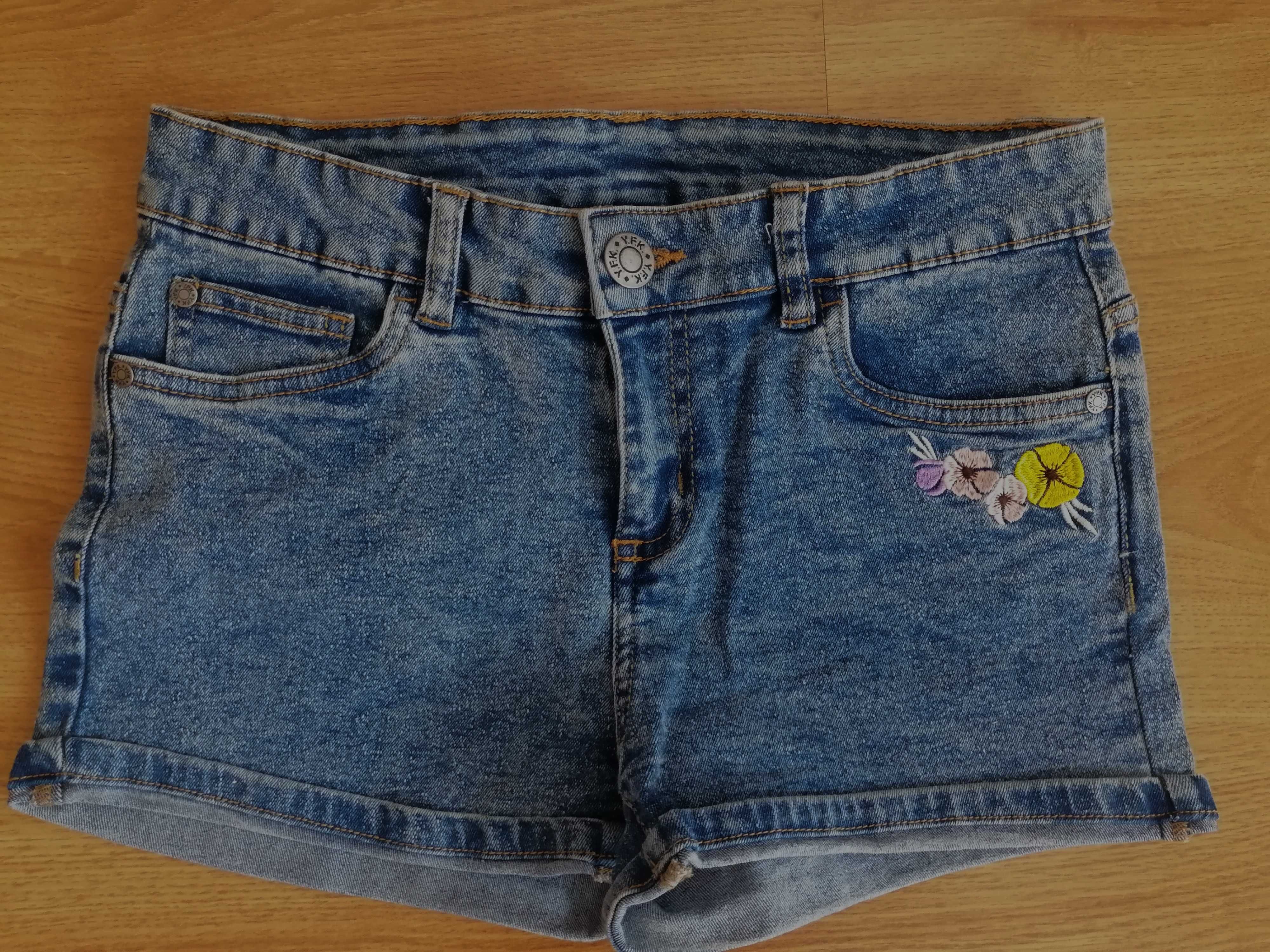 Modne jeansowe spodenki na lato roz. 152