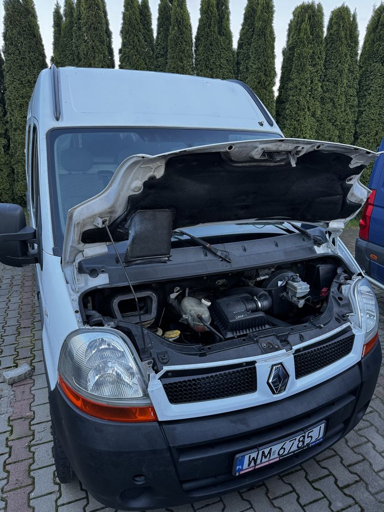 Renault Master 2.5 uszkodzony