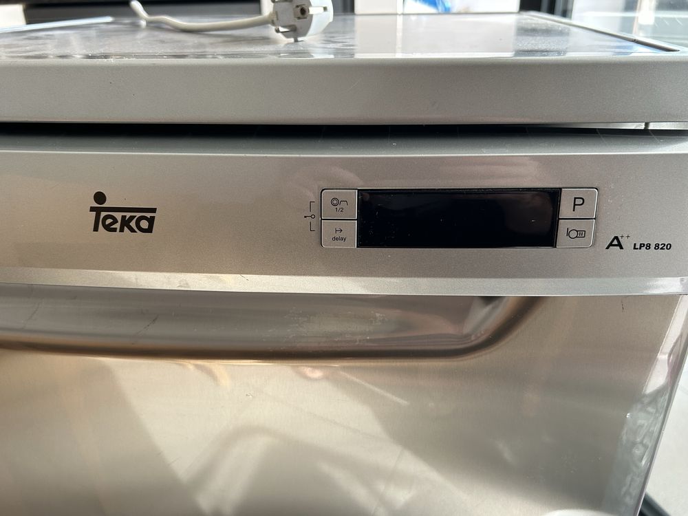 Máquina lavar loiça Teka LP8 820