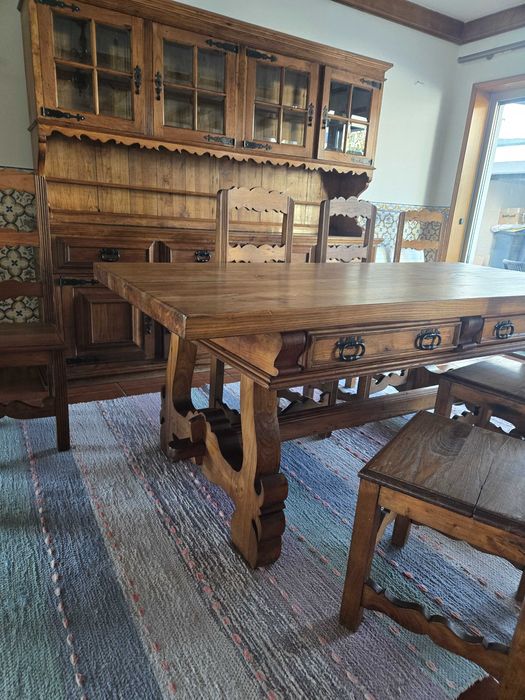 Mobilia sala Antiga  de Castanho velho