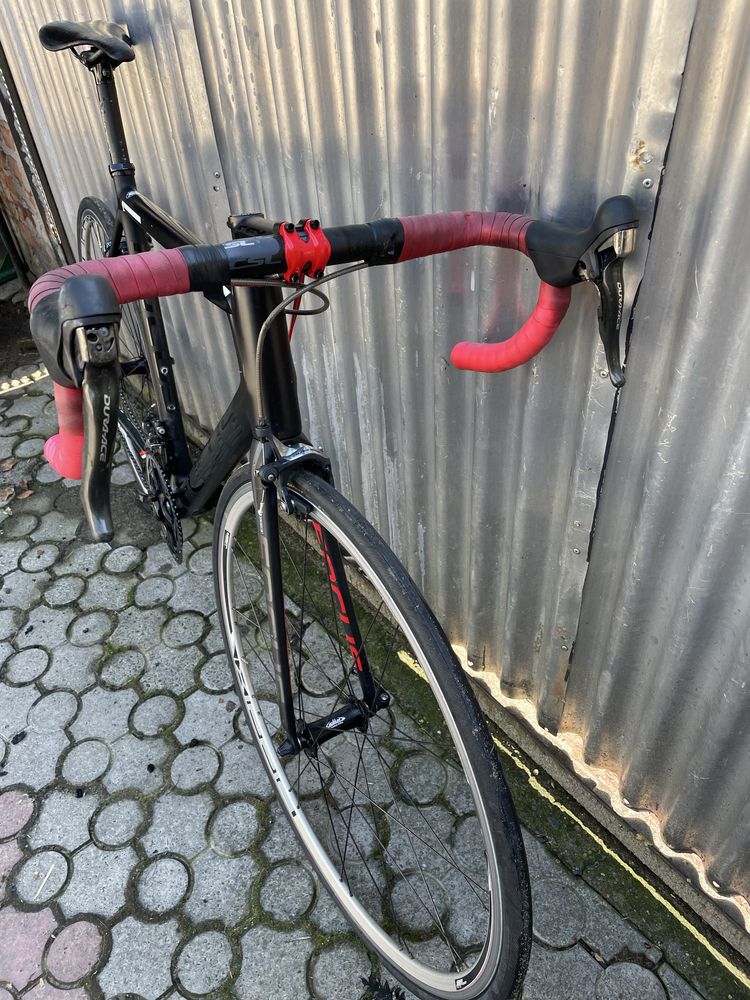 шосейний велосипед focus izalco max