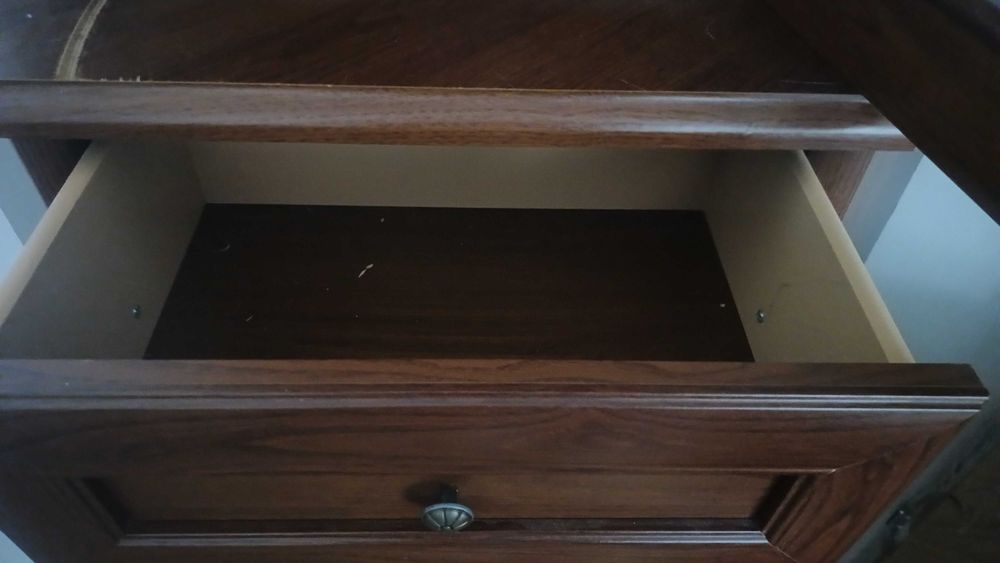 Witryna narożna brązowa 206 cm