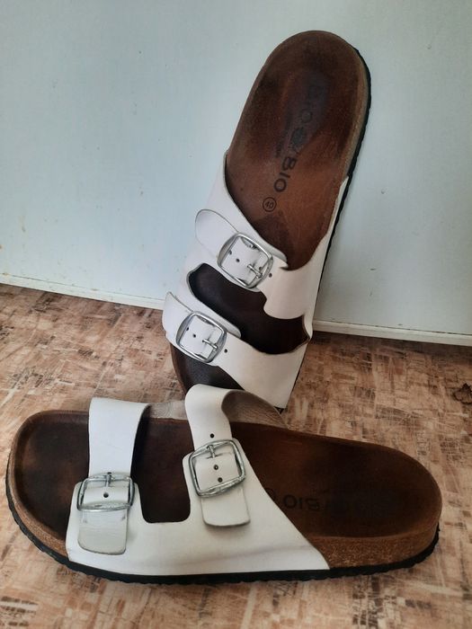 Шльопанці шкіряні/Шлепанцы кожаные 40 размер