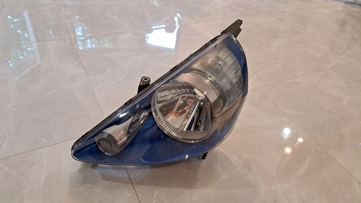 Honda Jazz II Sport lampa lewa przednia przód niebieska