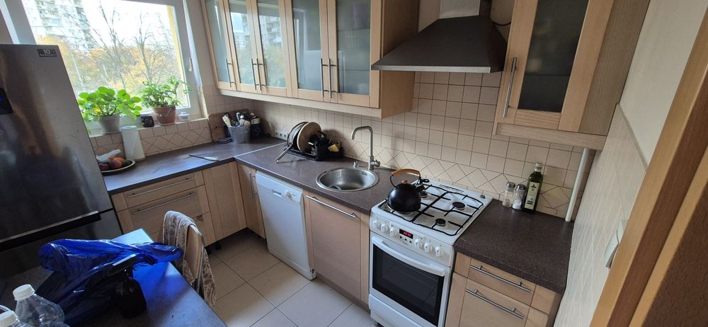 Meble kuchenne + zmywarka + kuchenka