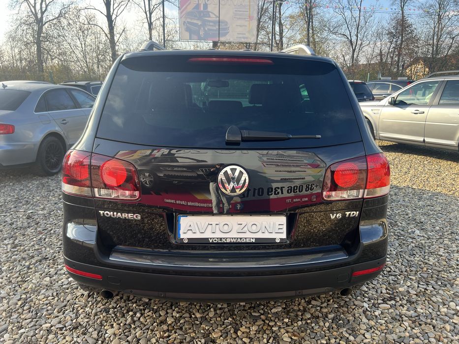 Машина в дуже гарному стані як технічно так і візуально