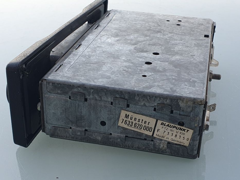 Stare radio samochodowe Blaupunkt Munster 70te