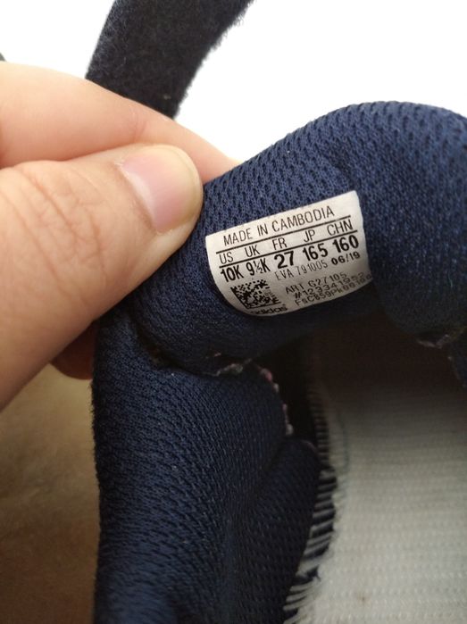 Sapatilhas de menina  Adidas tamanho 27