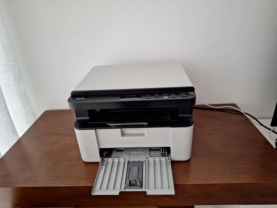 Impressora económica  BROTHER Laser Mono DCP-1610W (Com 1 toner imprim