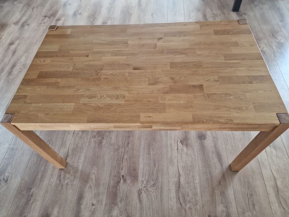 Mesa de jantar em carvalho
