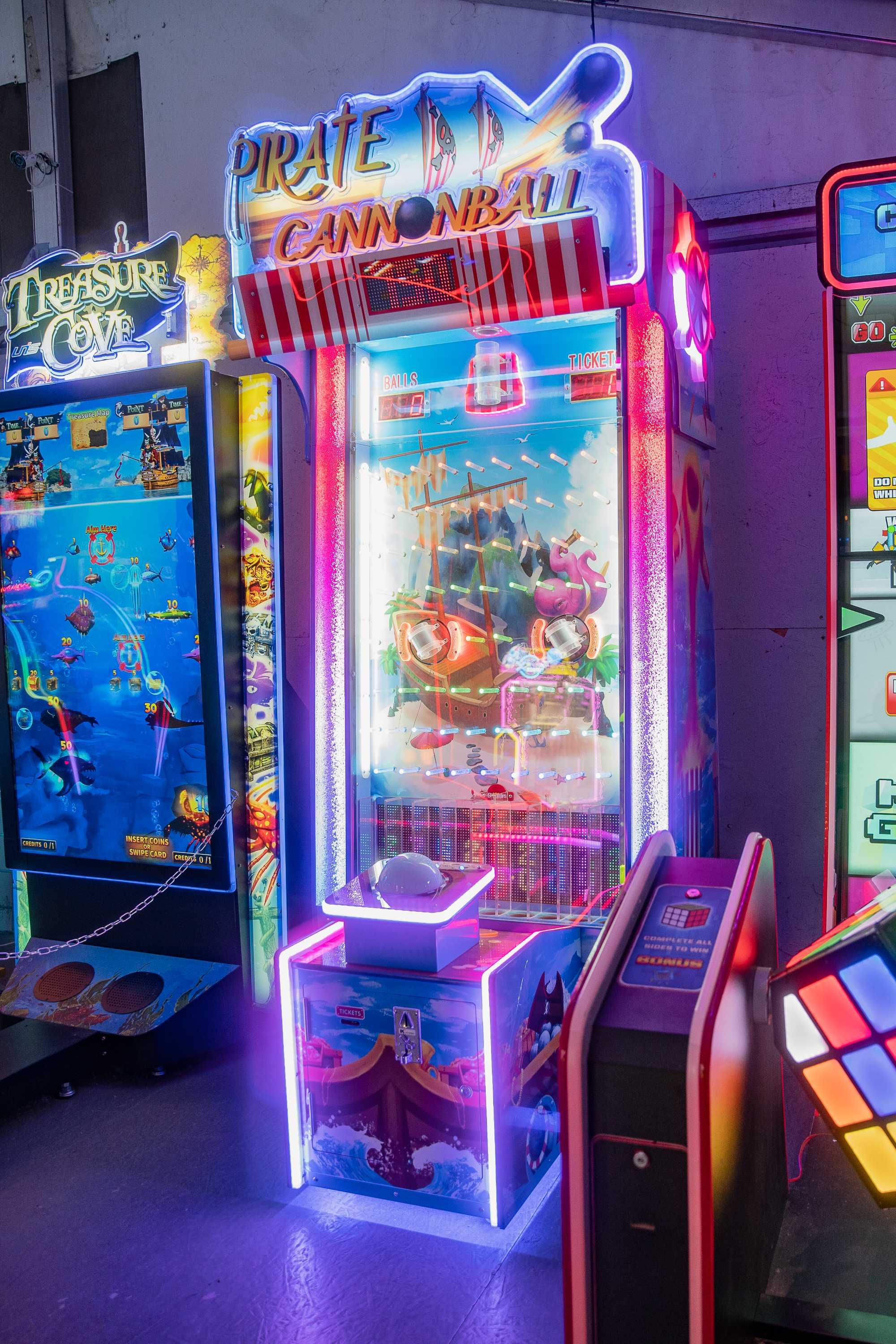 Automat Ticketowy rozrywkowy zarobkowy Pirate Cannonball salon gier