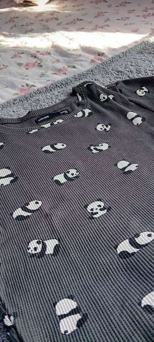 Bawełniana koszulka z motywem w pandy