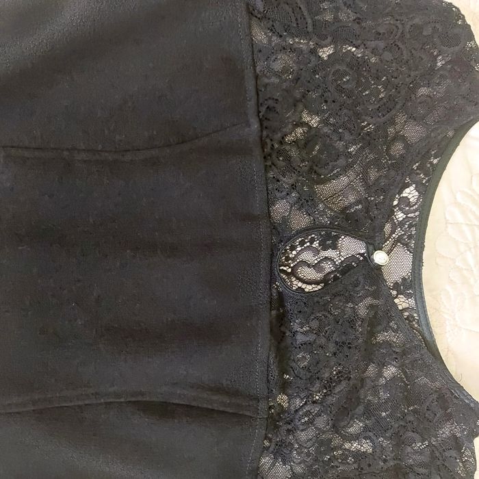 Кружевные платья