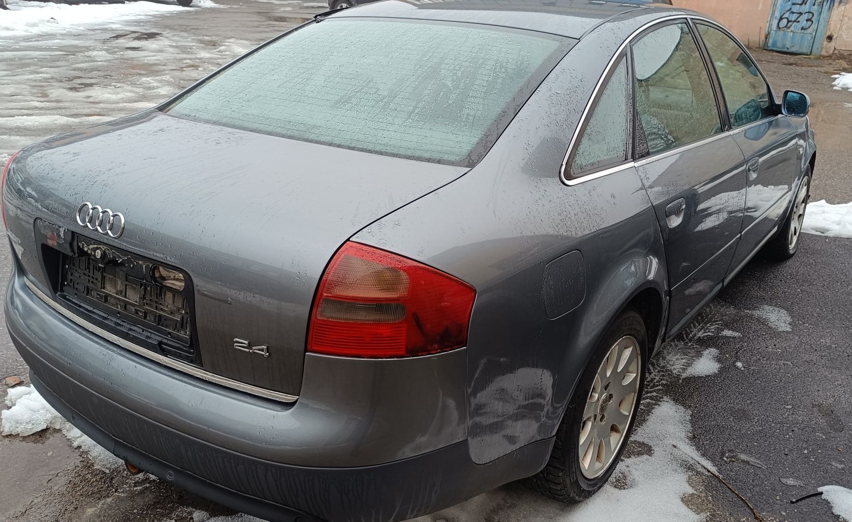 Audi A6 C5 2.4 automat Benzyna części przód silnik skrzynia katalizato