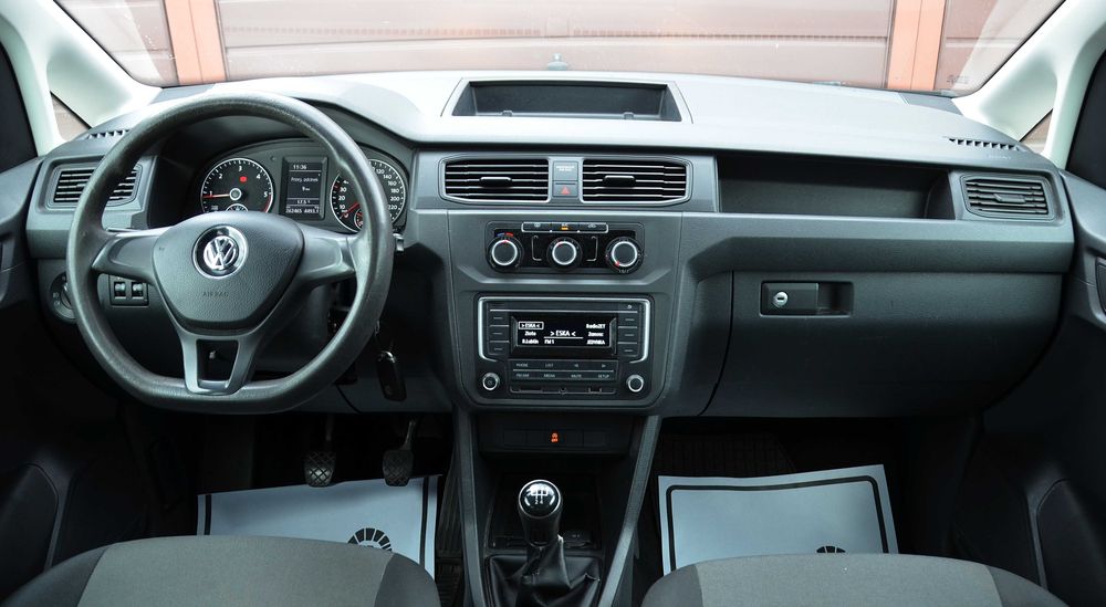 Volkswagen Caddy IV 2.0TDI 102KM Zarej w PL Osobowy Klimatronic Serwis