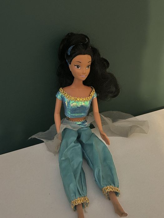 Lalka Jasmine Alladyn