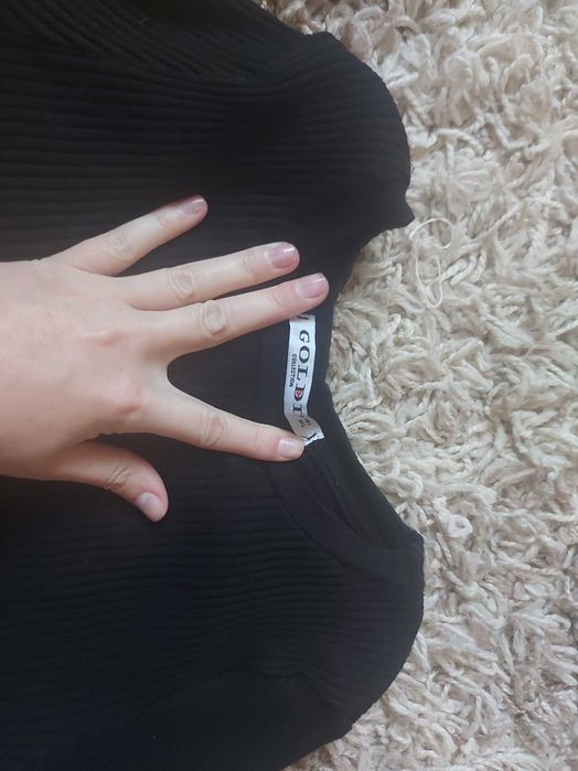 Короткий топ goldi з довгим рукавом