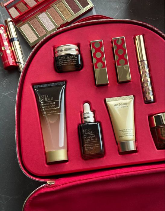 Подарунковий набір Estee Lauder 12 - Piece Holiday Blockbuster