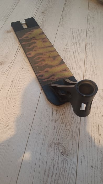 Deck do hulajnogi movino