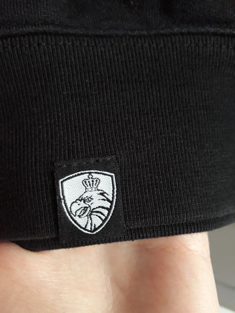 Czarna bluza męska bez kaptura rozm M patriotyczna Bóg Honor Ojczyzna