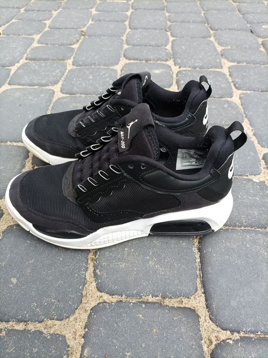 Nike Jordan Max 200