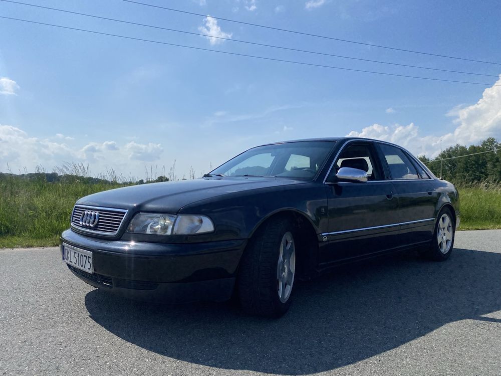 Audi A8 D2 2.8 V6 Quattro