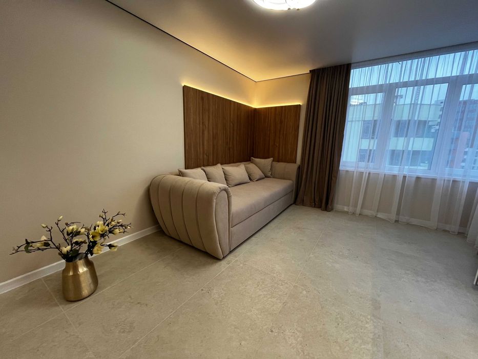 Продам 2 кімнатну квартиру з новеньким ремонтом