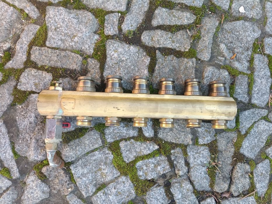 Belka rozdzielacza podłogowka co