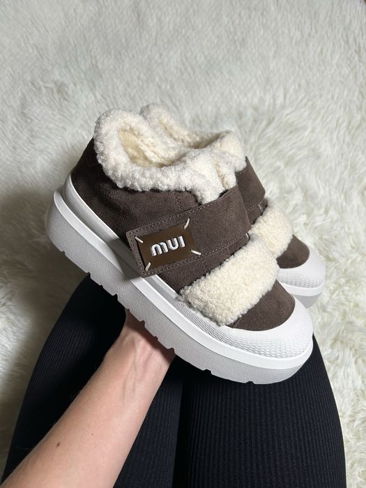 Кеди зимові трендові на хутрі. Черевики коричневі на хутрі