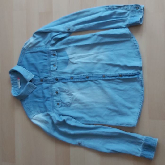 Modna, jeansowa koszula z długim rękawem reserved r. 140