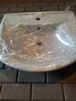Umywalka łazienkowa półokrągła biała 56,5 cm