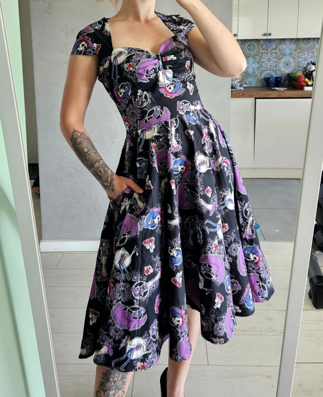 Sukienka rozkloszowana retro midi czaszki hell bunny xs 36 34 36