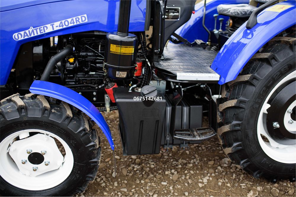 Мінітрактор Файтер Т-404-RD реверс 2 диск. счепл. примусова гідравліка
